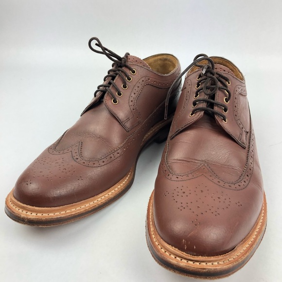 dark tan brogues